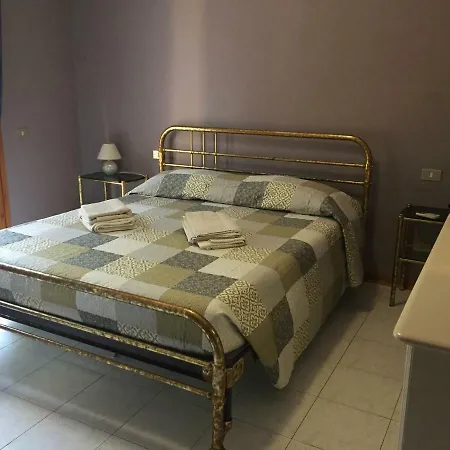 Casa Mia Апартаменты *